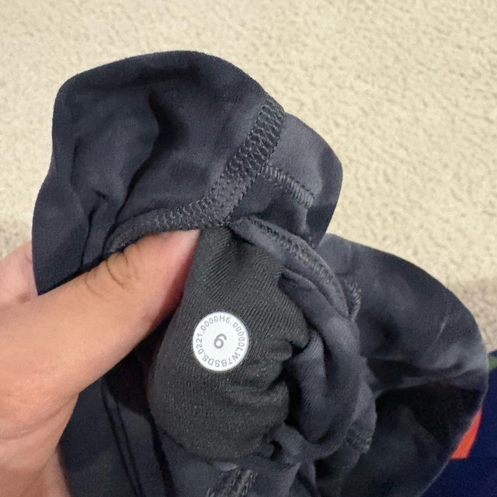 Lululemon Align Short Diamond Dye Pitch Grey Graphite Grey 8” - Picture 7 of 8